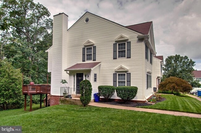 Building Photo - 200 Sulgrave Ct