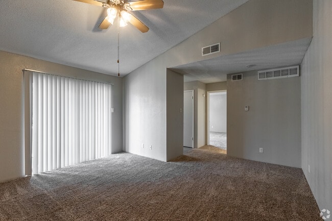 Building Photo - ReNew Midland