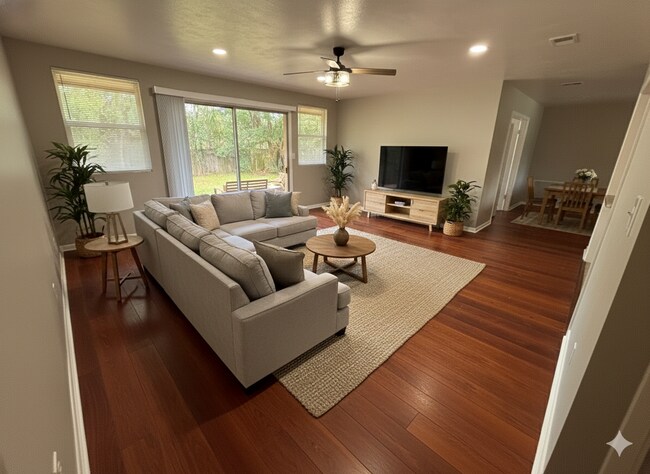 Building Photo - Spacious 3BR Home with Bonus Room. Outdoor Patio. Fenced Backyard. No HOA. Pet Friendly!