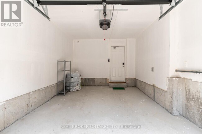 Photo du bâtiment - 1371 Gull Crossing