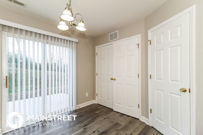 Foto del edificio - 1992 Tea Berry Ln