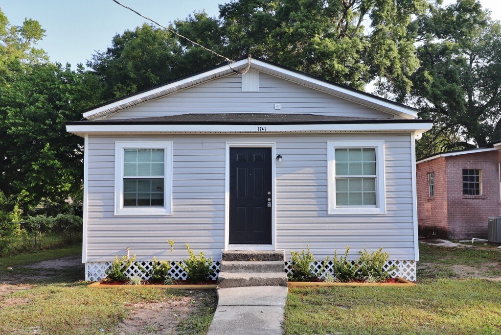 1741 Callahan St, Jacksonville, FL 32207 House Rental in Jacksonville
