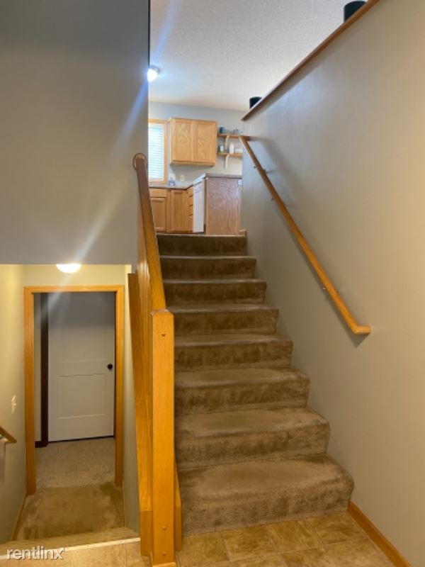 Building Photo - 4 br, 2 bath House - 11530 79th ST NE,