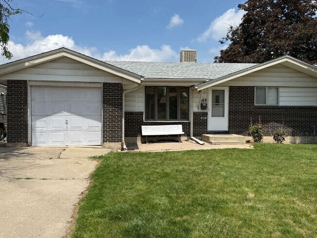Building Photo - "Charming 3-Bed Home with in Northglenn!"