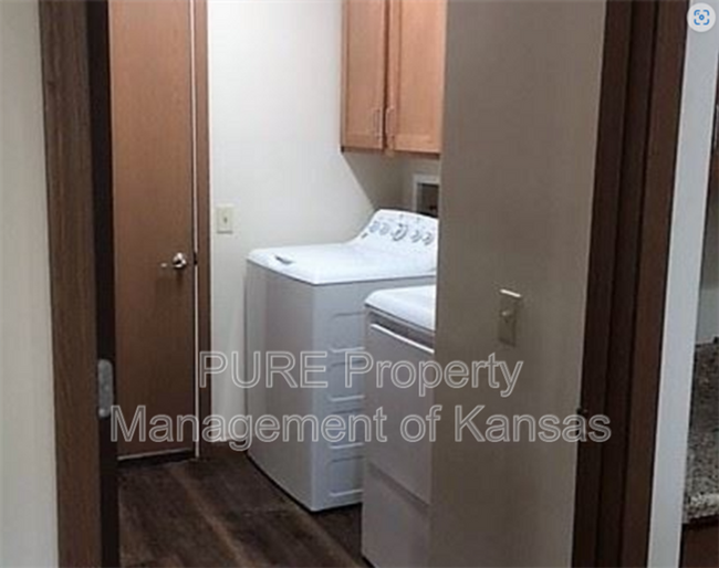Building Photo - 437 S Prospect Pl
