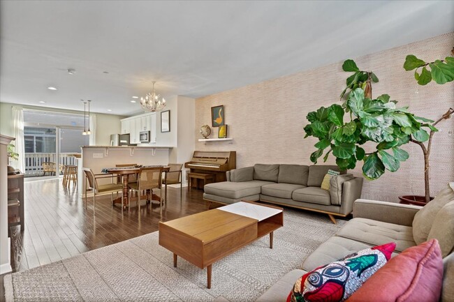 Foto del edificio - 4647 S Lake Park Ave