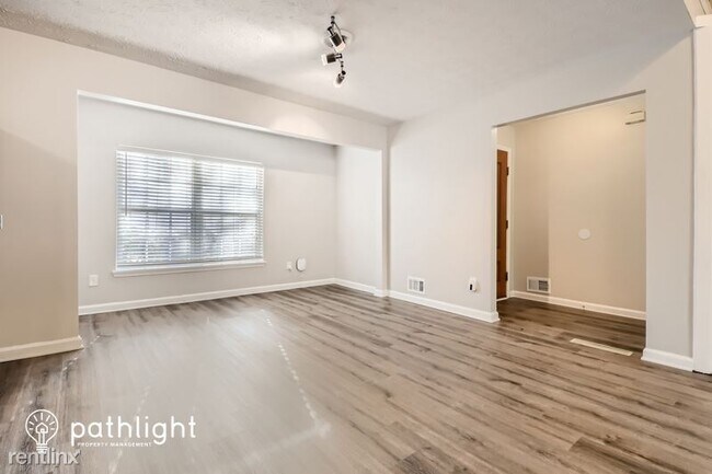Foto del edificio - 4 br, 2 bath House - 210 Riveredge Way UNIT