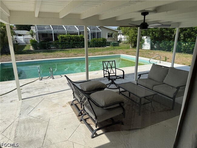 Foto del edificio - 1463 Tanglewood Pkwy