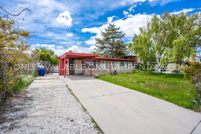 Building Photo - 4873 W 3850 S