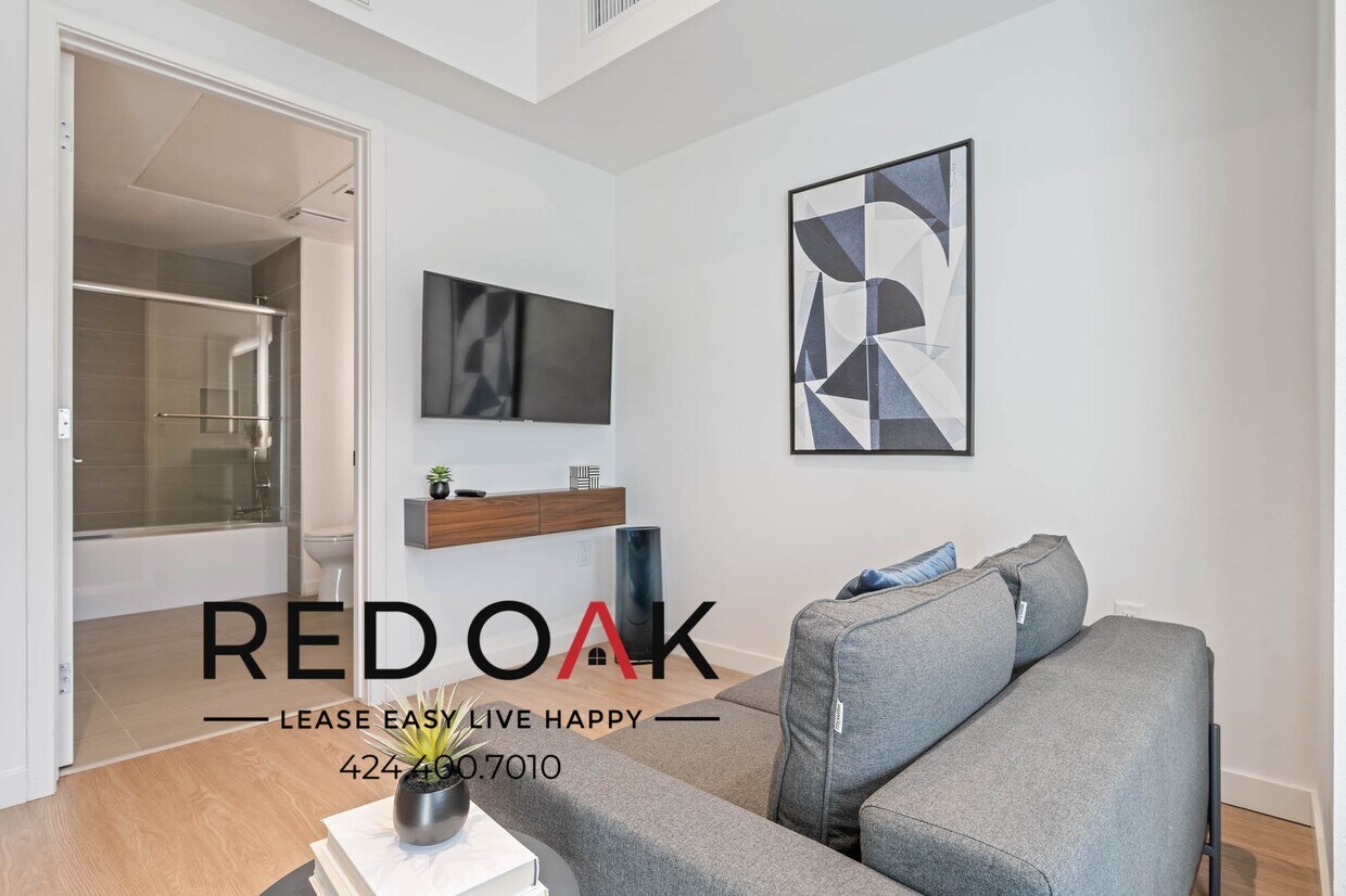 Foto principal - 8820 Belford Ave