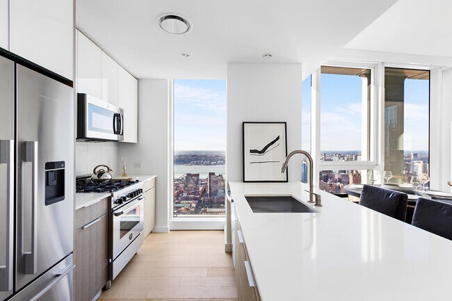 Building Photo - 242 West 53rd Street