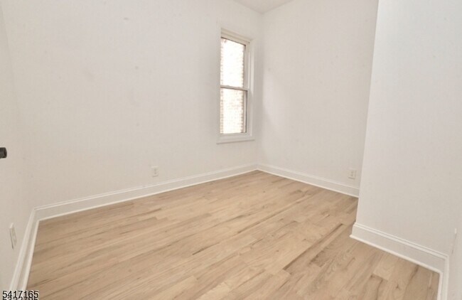 Foto del edificio - 43 Bragaw Ave