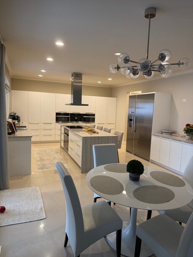 Foto del edificio - 525 Senon Dr