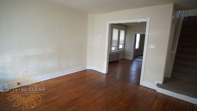 Foto del edificio - 416 McCabe Ave