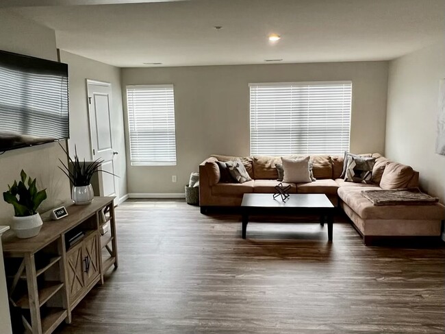 Foto del edificio - 5316 Austin Knoll Ct