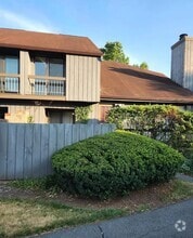Building Photo - 295 Gemini Dr