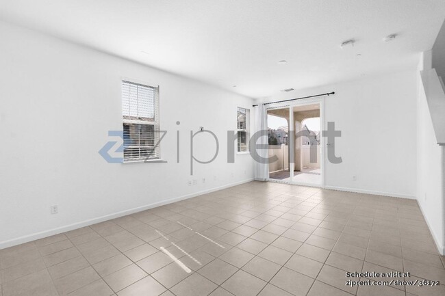 Foto del edificio - 1056 Knox Way