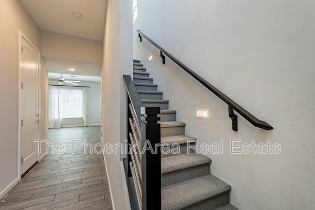 Foto del edificio - 901 S Smith Rd