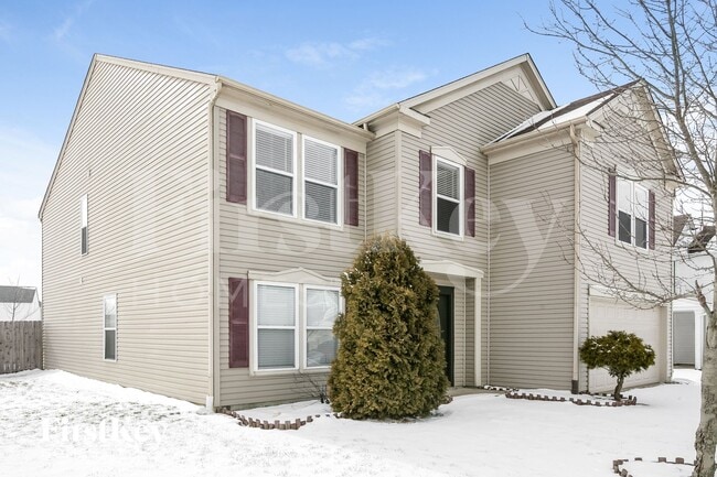 Building Photo - 10019 Olympic Cir