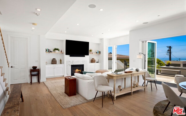 Foto del edificio - 25157 Malibu Rd
