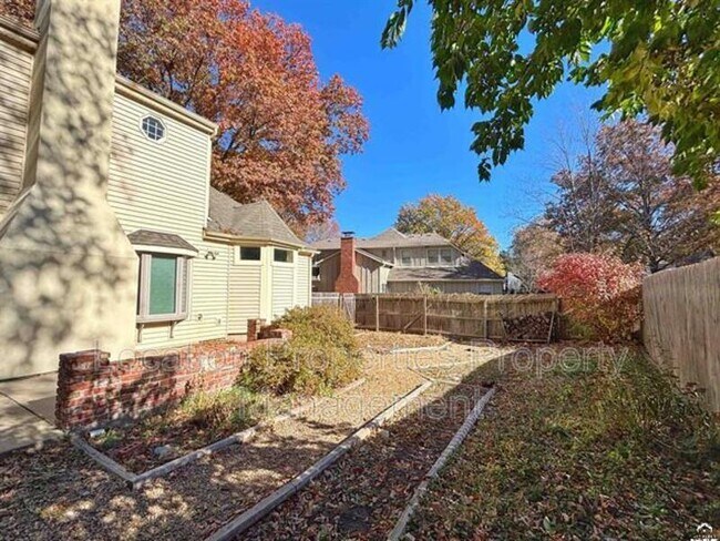 Foto del edificio - 3007 Trail Rd