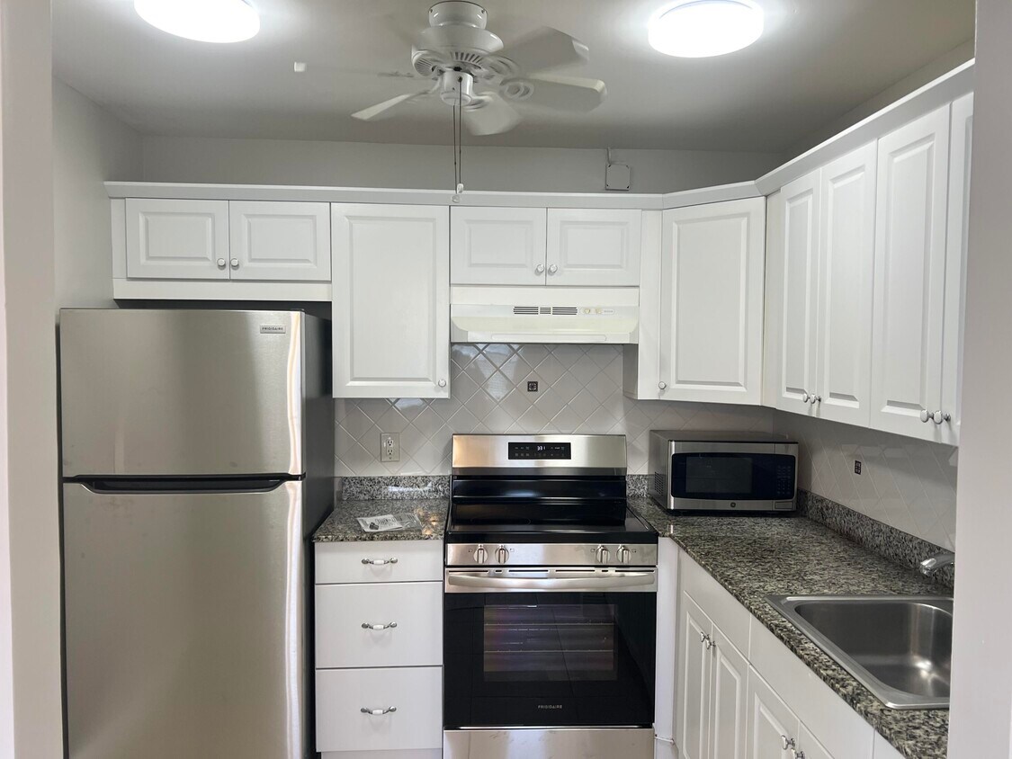 Foto principal - 195 Tuscany Ln