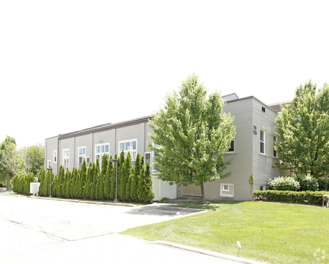 VFW Hall Post 1794, Bldg 1 Apartments in Mount Clemens, MI