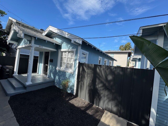 Foto del edificio - 485 Gaviota Ave