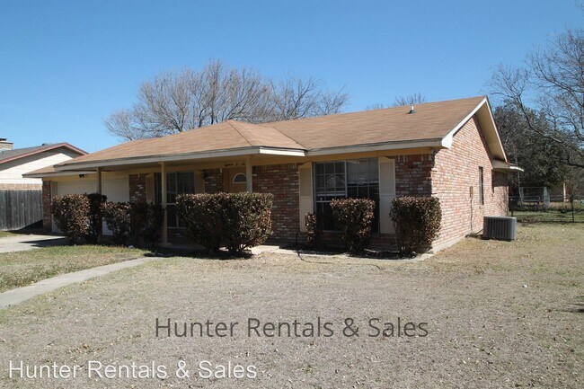 Building Photo - 4 br, 2 bath House - 1806 Kangaroo Ave