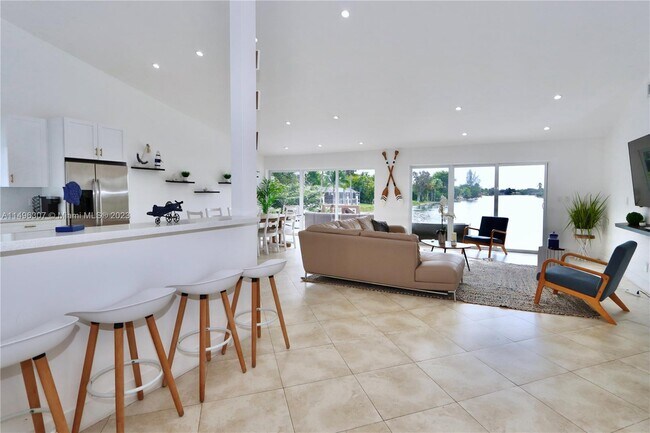 Foto del edificio - 2286 NE 215th St