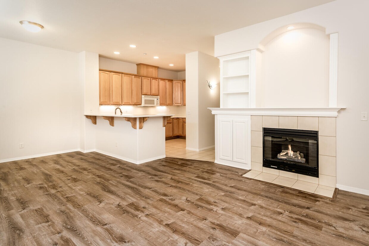 Foto principal - 903 Lawrence Dr