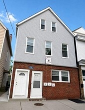 Building Photo - 528 John F. Kennedy Blvd