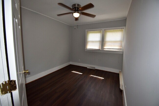 Building Photo - House for rent on Boone Street