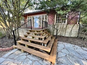 Building Photo - 15106 Mettle Dr