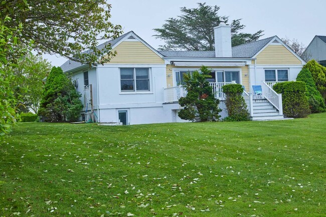 Foto del edificio - 53 Far Pond Rd