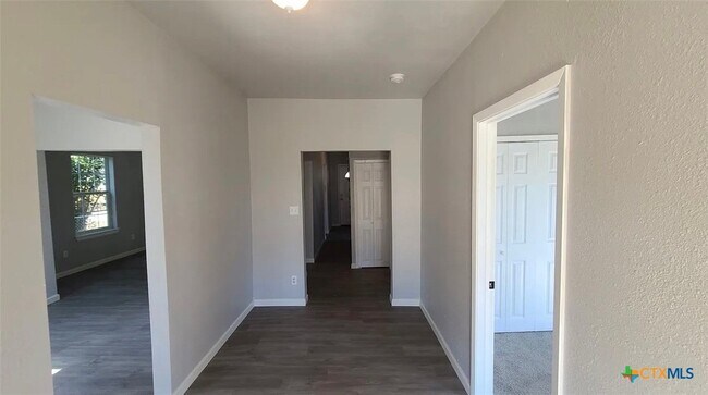 Building Photo - 205 E M.L.K. Jr Blvd