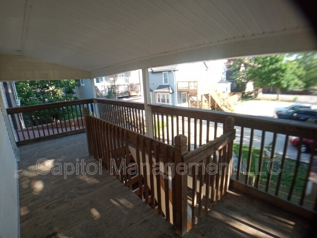 Photo - 220 W Lapeer St Apartment