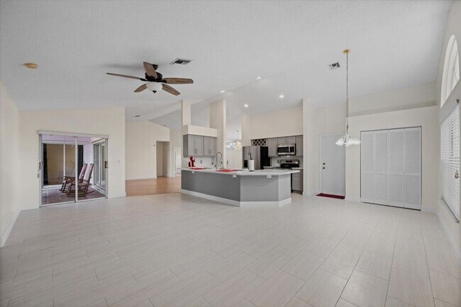 Foto del edificio - 1401 Hideaway Bend