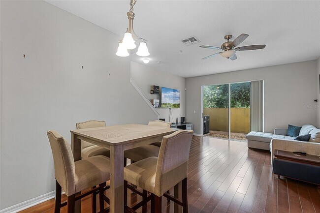 Foto del edificio - 14242 Desert Haven St