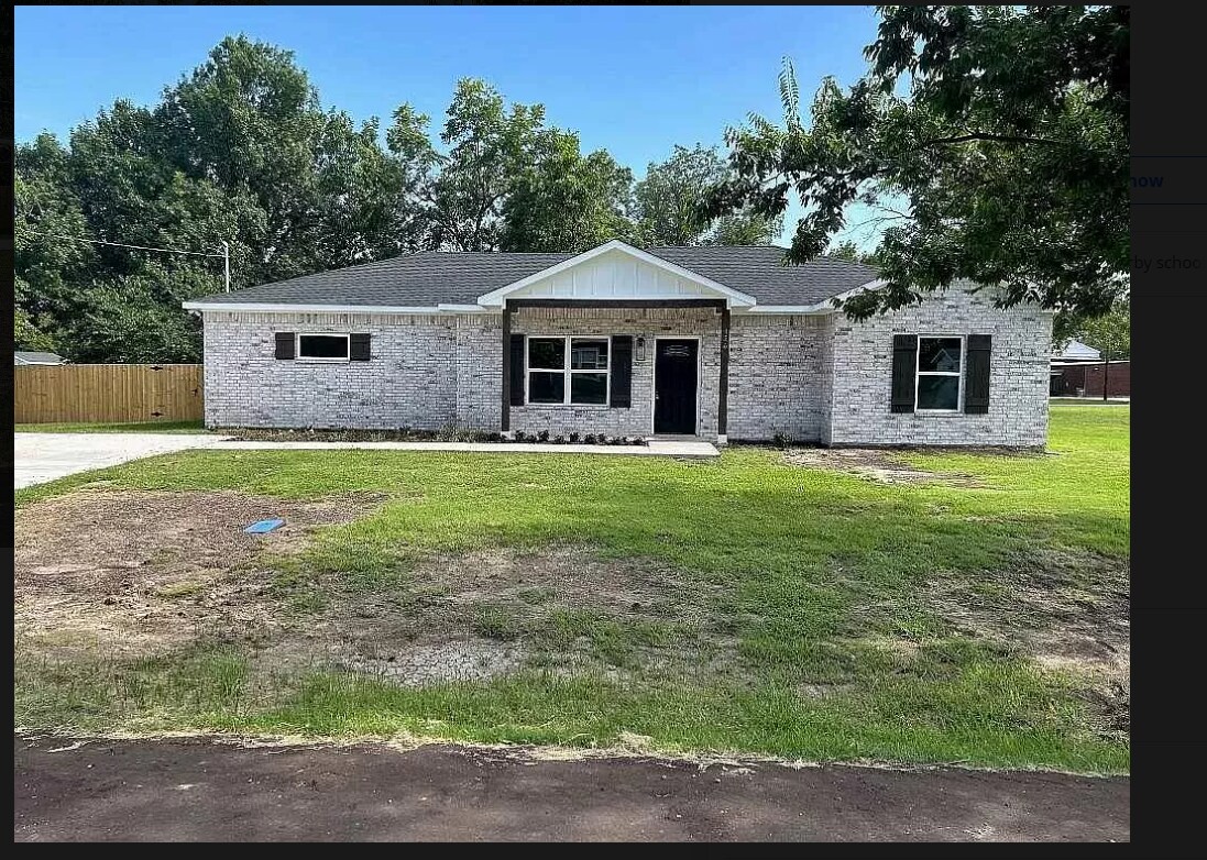 Foto principal - 126 W Cedar St