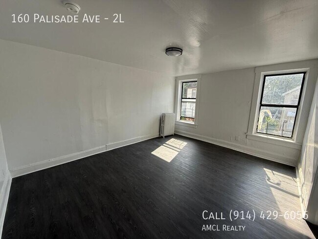 Foto del edificio - 160 Palisade Ave