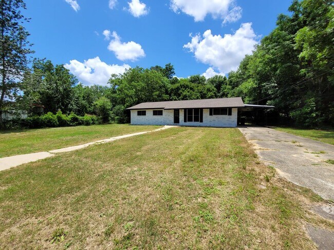 Building Photo - 1217 Valley Rd