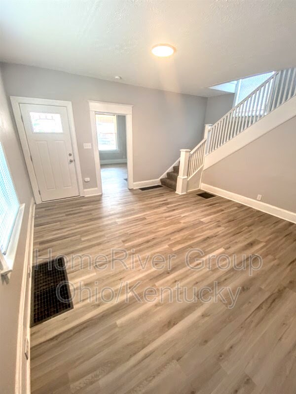 Foto del edificio - 520 Williams Ave