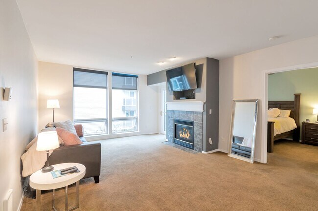 Building Photo - Amazing West Seattle 2 bedroom 2 bath W/S/...