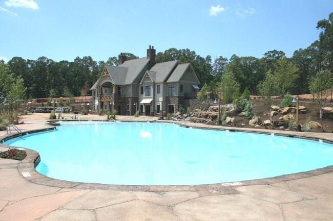 Photo - Flats at the Pier, 1732 Apartment