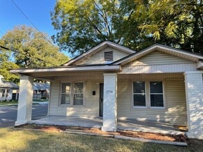 Building Photo - 2774 Midland Ave