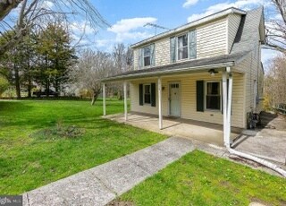 Building Photo - 2932 Placid Ave