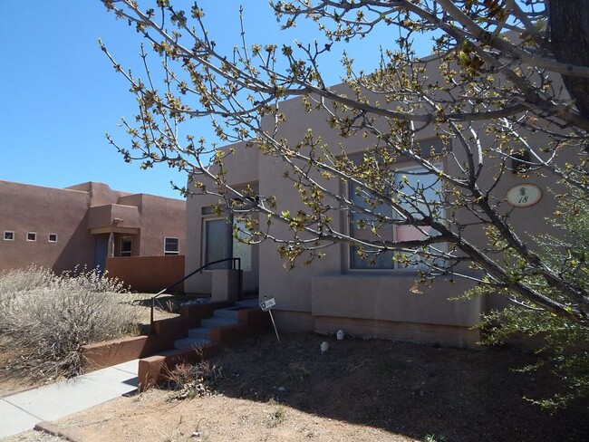 Building Photo - Rancho Viejo