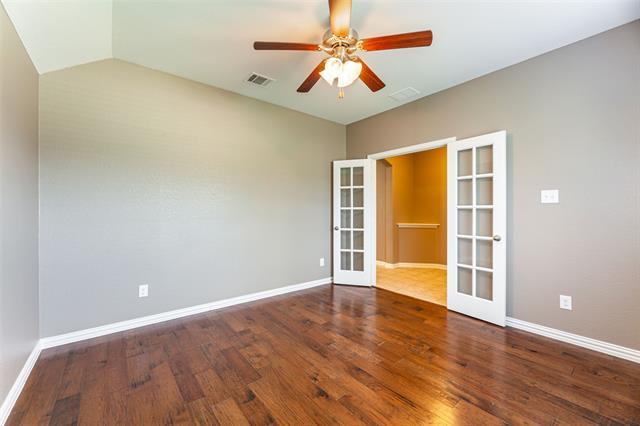 Building Photo - 3724 Gotland Ave