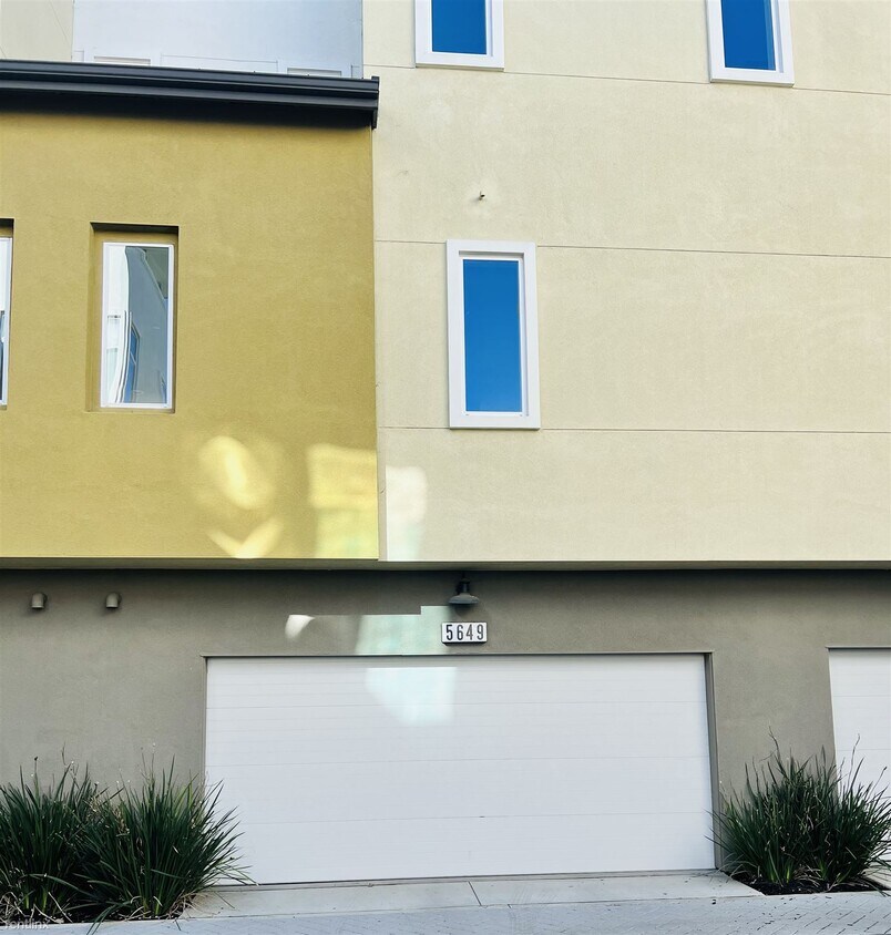Foto principal - 3 br, 3 bath House - 5649 Dublin Boulevard